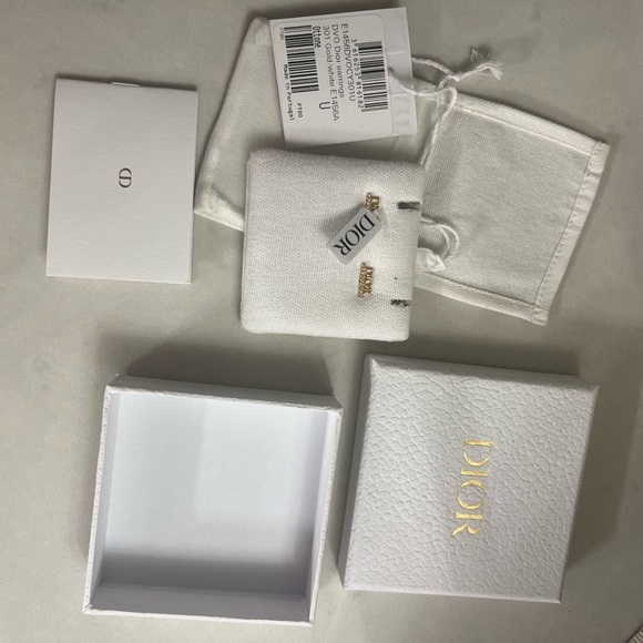 Like new Dior Gold and Silver Crystal Earrings - Picture 11 of 15